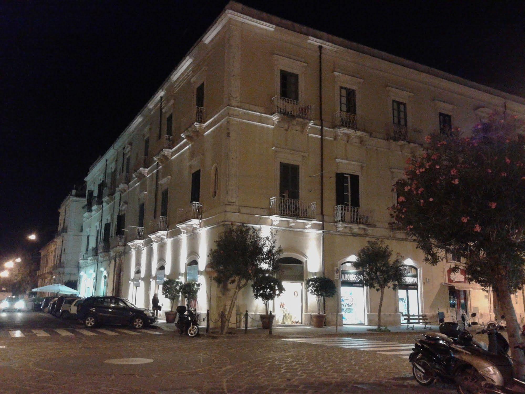 B&B Caravaggio Siracusa 200 Metres From Ortigia Syracuse Exterior photo