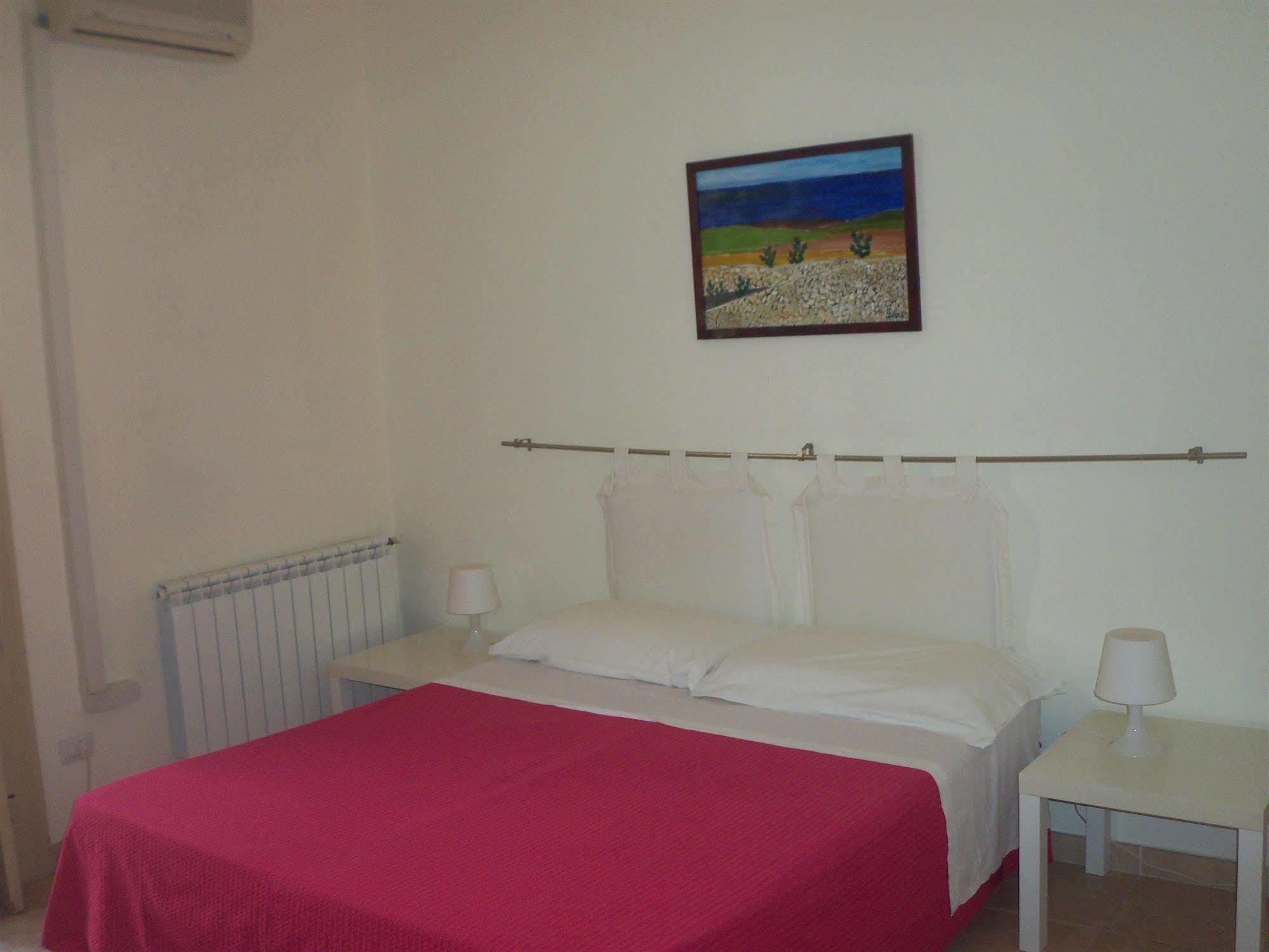 B&B Caravaggio Siracusa 200 Metres From Ortigia Syracuse Exterior photo