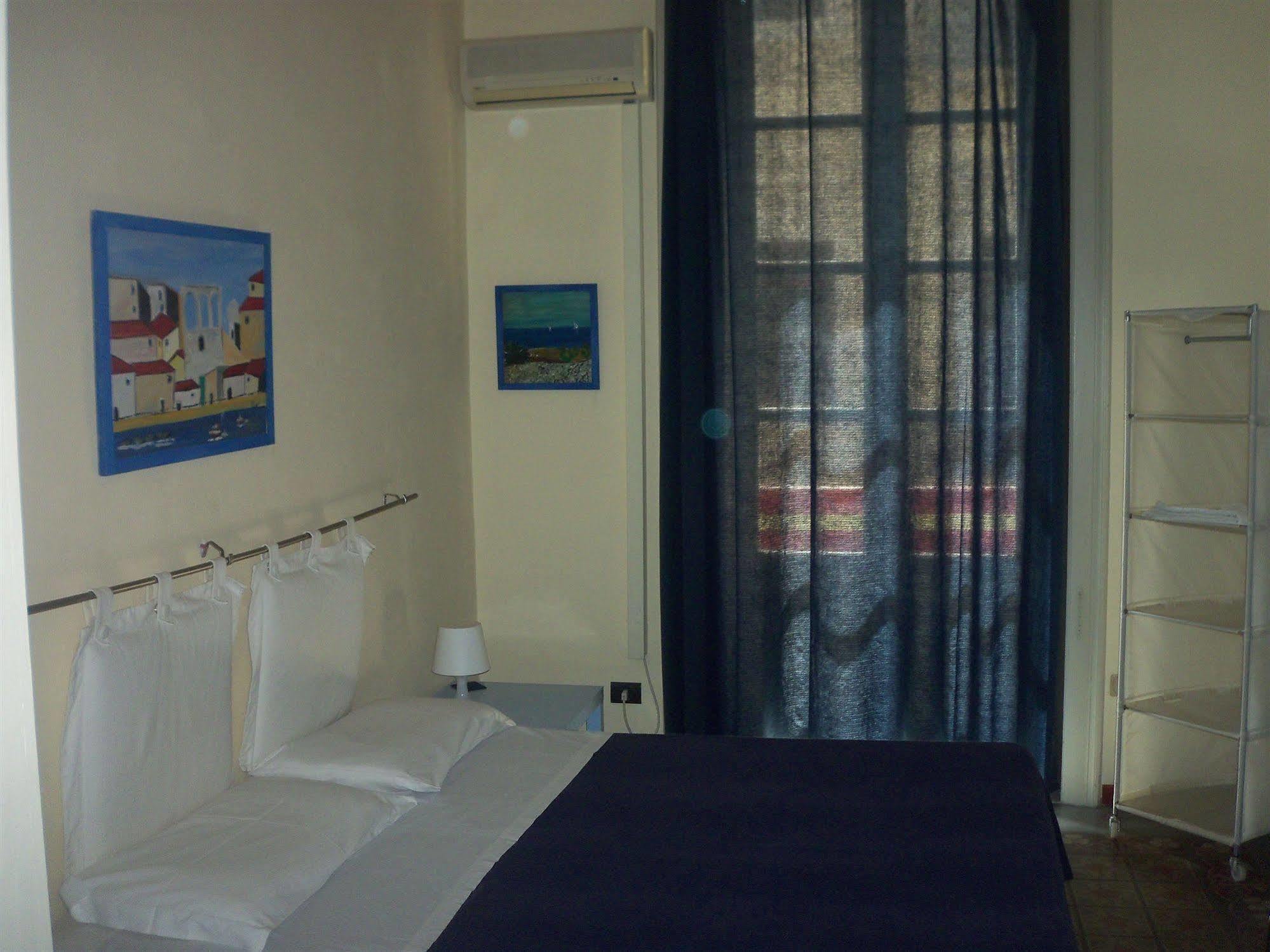 B&B Caravaggio Siracusa 200 Metres From Ortigia Syracuse Exterior photo